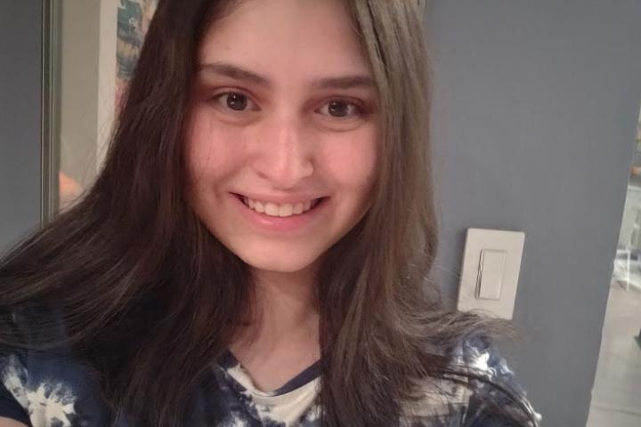 Olin College Admission Ambassador Samantha Coleman A photo of a young woman smiling