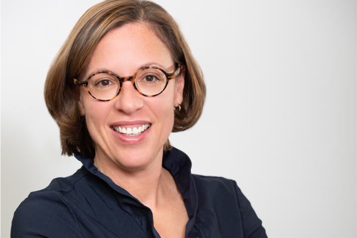 A headshot of Jennifer Edmonds