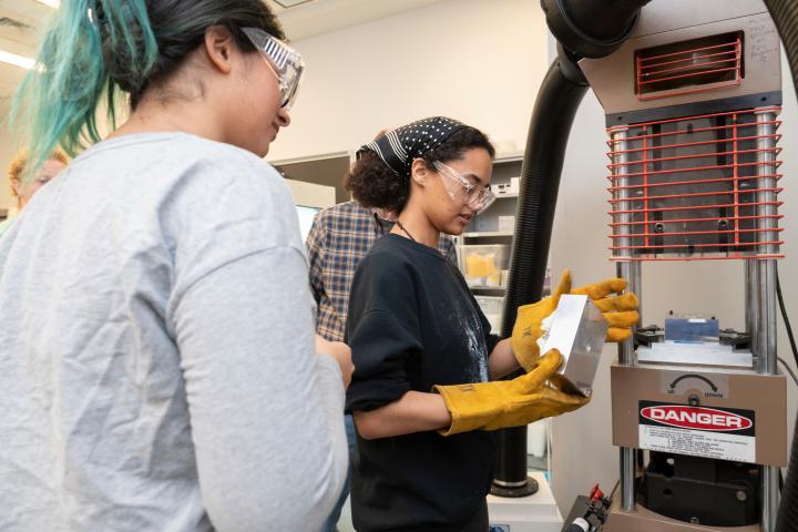Machining Two engineerings and machines
