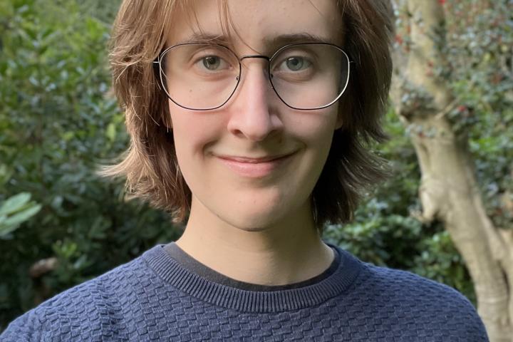Becca Flach Headshot Becca Flach Headshot