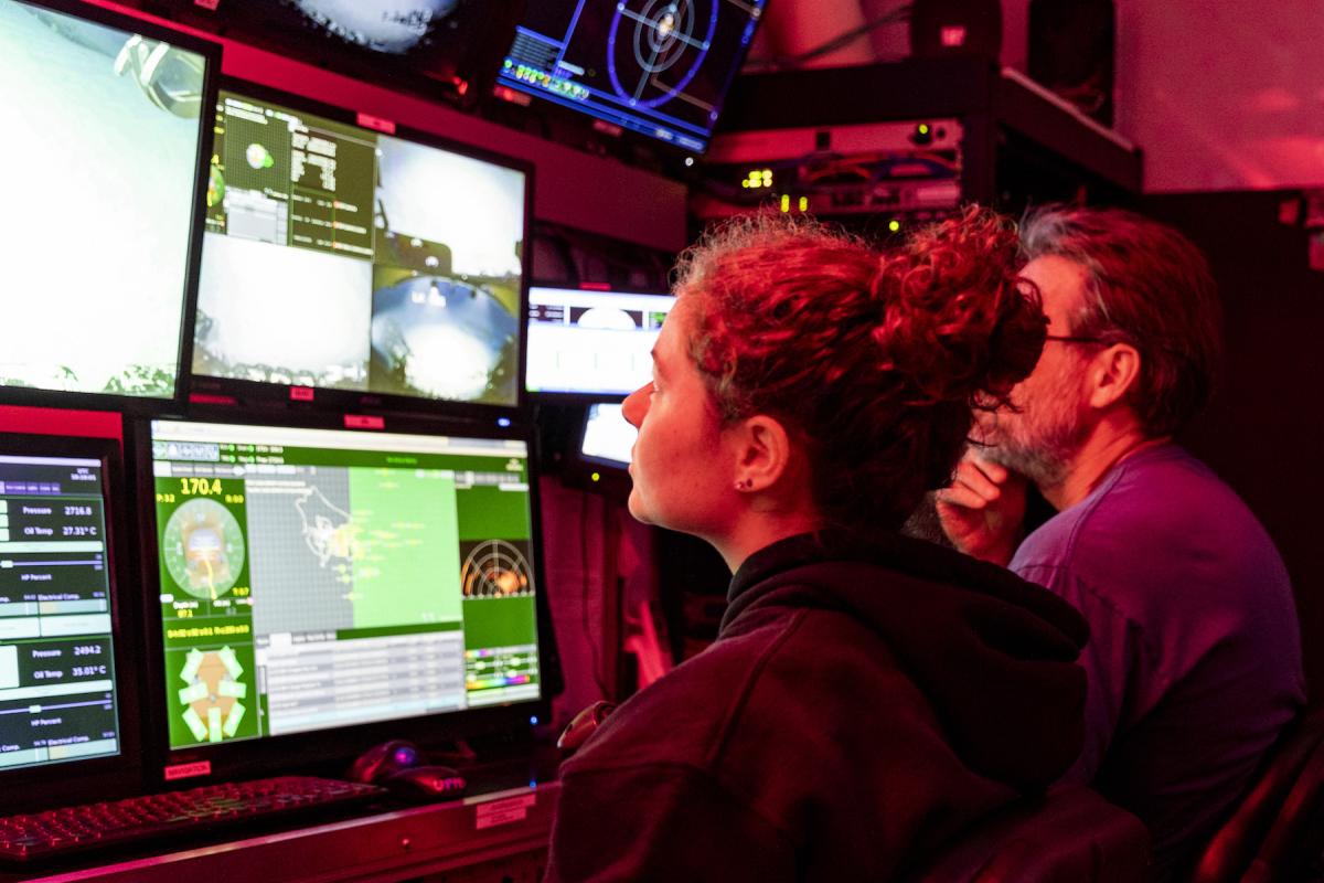 Riva Gulassa ’15 pictured while remotely monitoring intelligent underwater cameras. Riva Gulassa ’15 pictured while remotely monitoring intelligent underwater cameras.