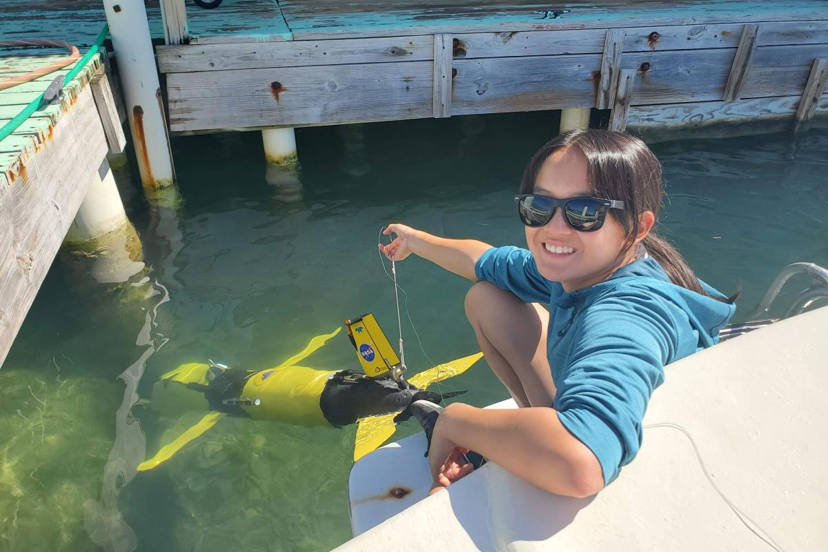 Amy Phung with glider in puerto rico