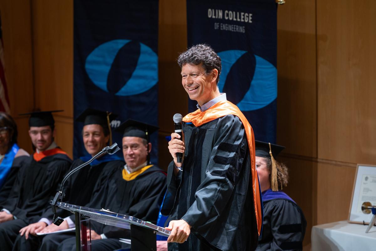 Casimir Wierzynski, longtime friend and former colleague of President Lee, speaks at her inauguration.