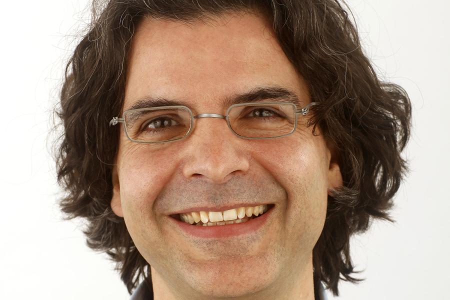 Professor of Design and Mechanical Engineering Benjamin Linder