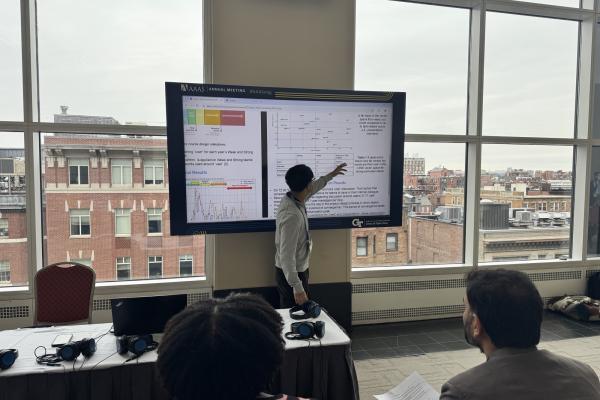 Ahan Trivedi ’27 Presenting AAAS 2025