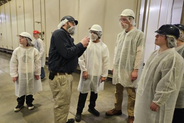 Students learn about the Barilla manufacturing process. 